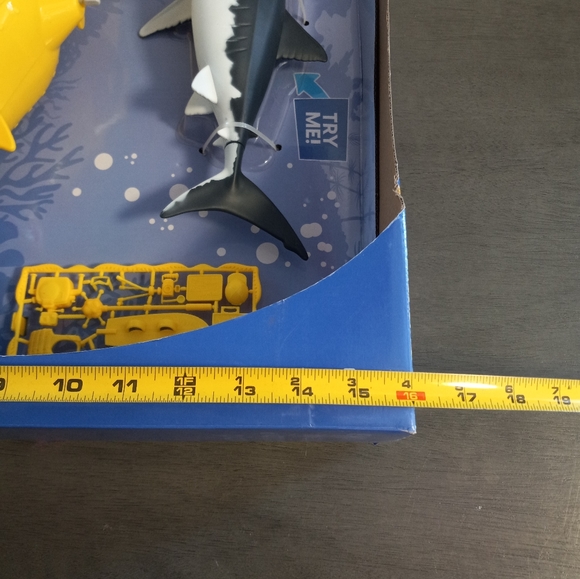 Animal Planet Deep Sea Shark Rescue Submarine Playset New Factory Sealed - Picture 12 of 12